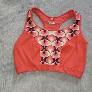 Boden Activewear BA054 Sports Bra Geometric Pattern on Pinkish Coral US Size 16